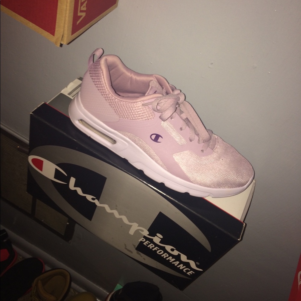CHAMPION name brand shoes